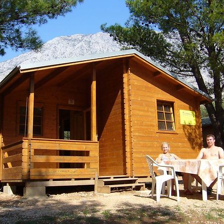 Victoria Cottage Camping Dole Blato  Bagian luar foto